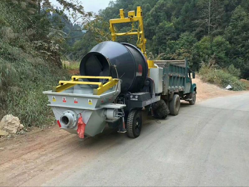 農村混凝土設備客戶體現日 現場施工顯神威